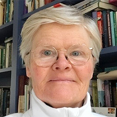 photo of Dr Bernadette Whelan